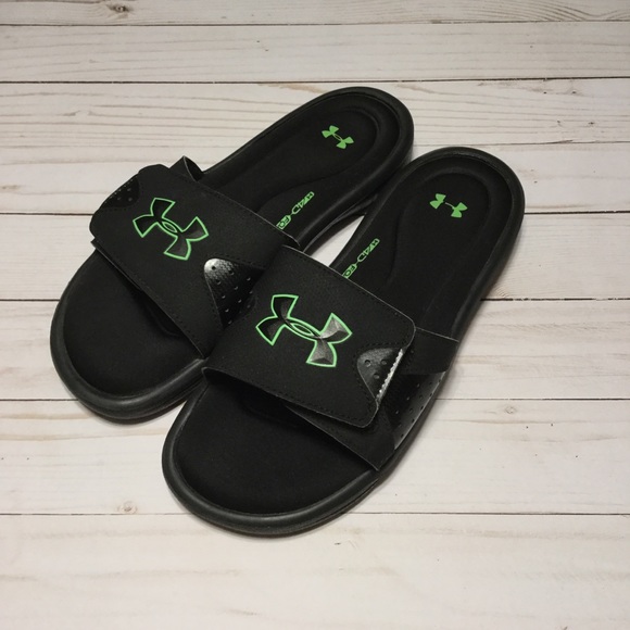 under armour cushioned slides